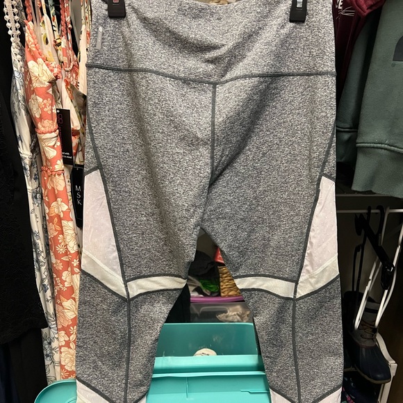 Pants - Gray and White Leggings